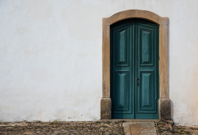 A Comprehensive Guide to Choosing the Right Impact Doors for Your Home